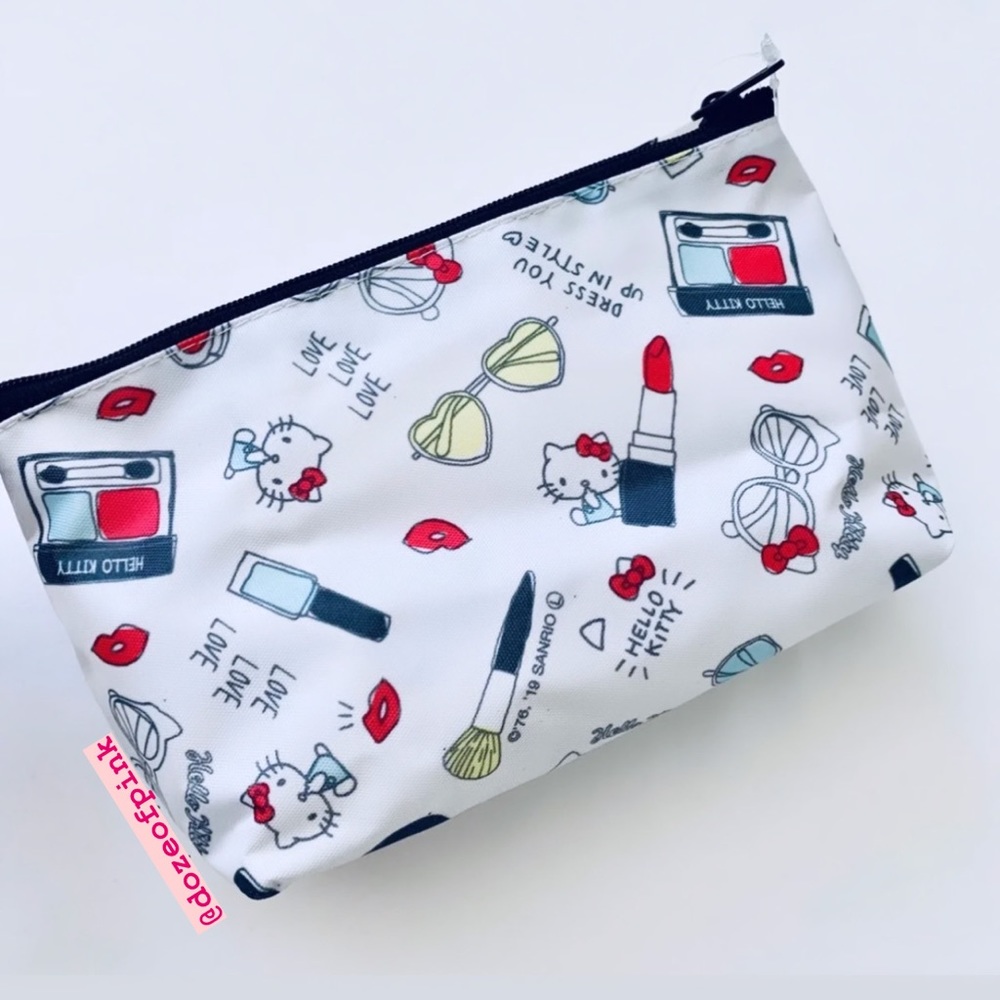 HELLO KITTY TRAPEZOID ZIPPER BAG